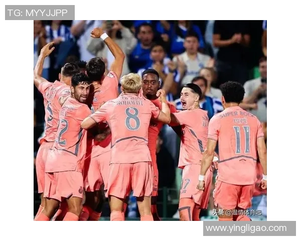 德甲焦点战:本菲卡与波尔图激战成平局乌龙球引发全场热议